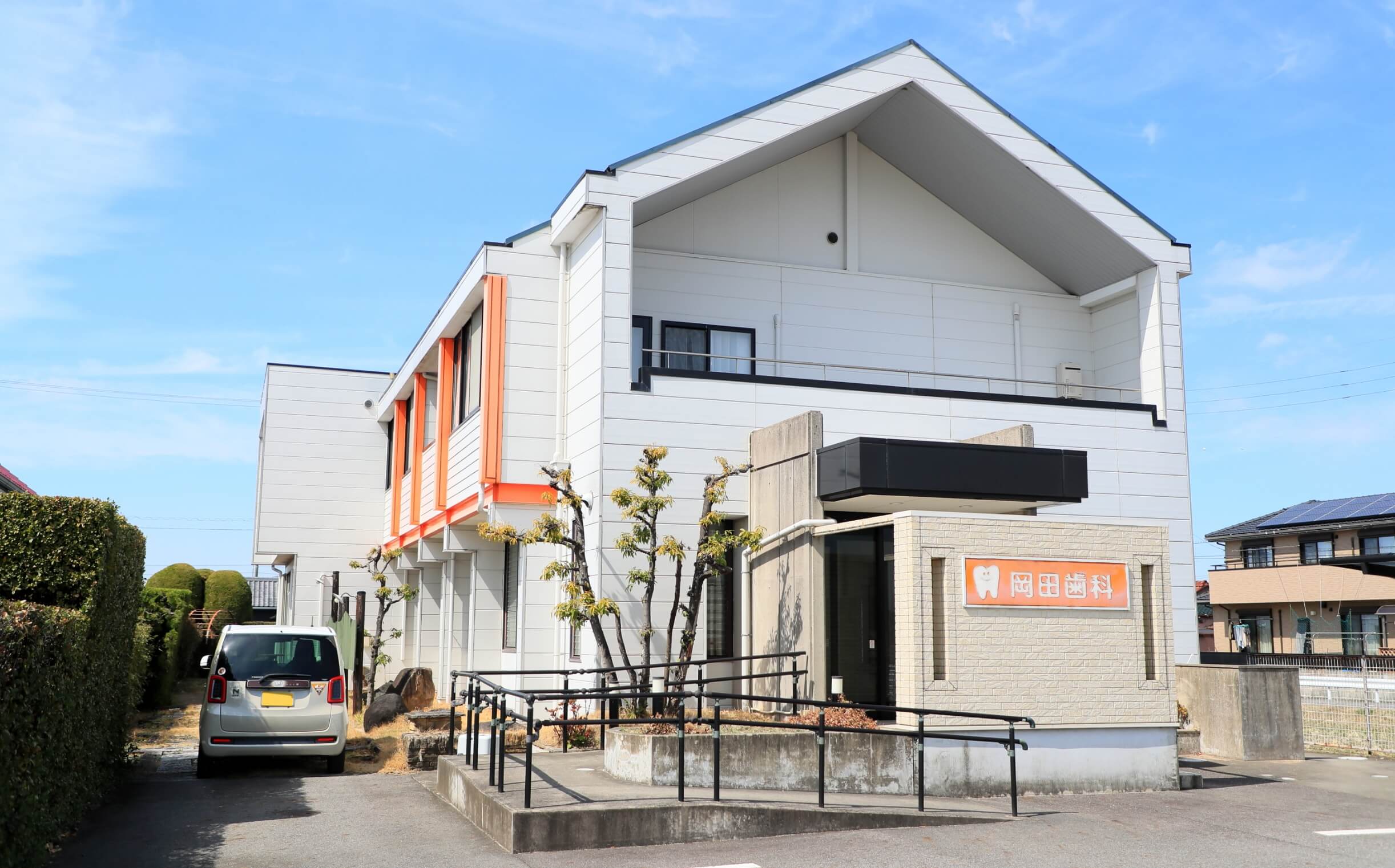 徹底した予防・歯周病対策でお口の健康をサポⅠト丁寧なカウンセリングで安心・納得の治療を